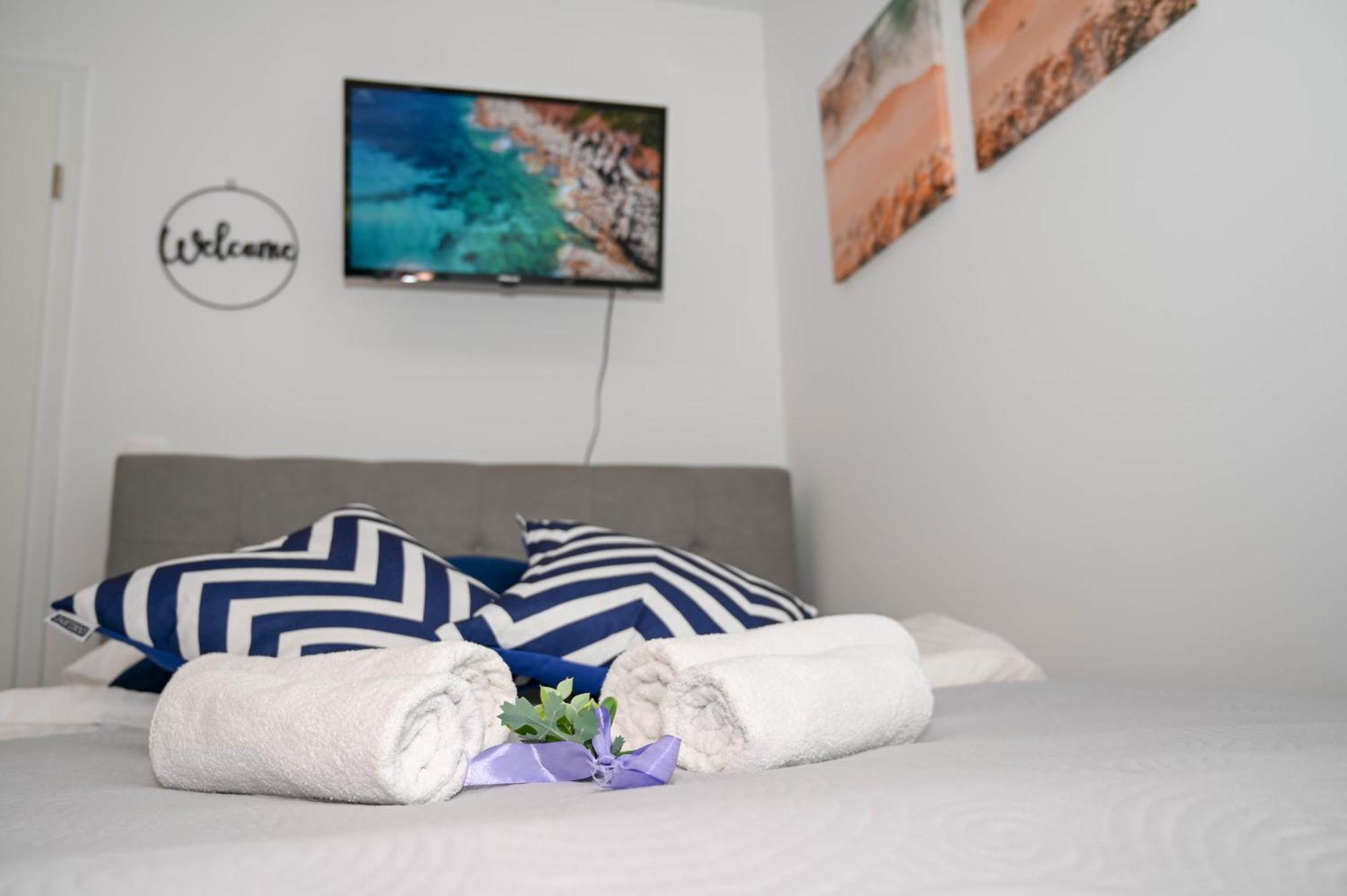 Blue Apartment With Free Parking Любляна Экстерьер фото